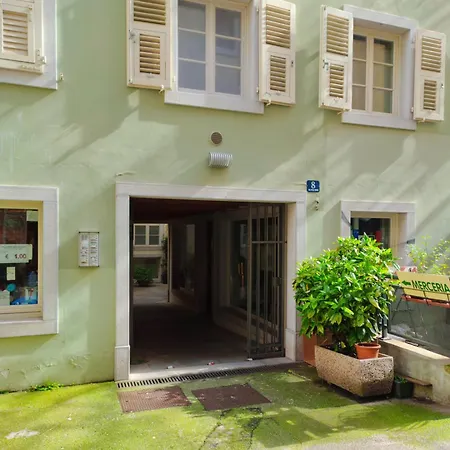 Delle Mura Apartamento *